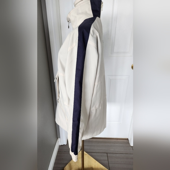 BR Equestrian Cream and Navy Half Zip Jacket - Size Medium - Picture 6 of 16